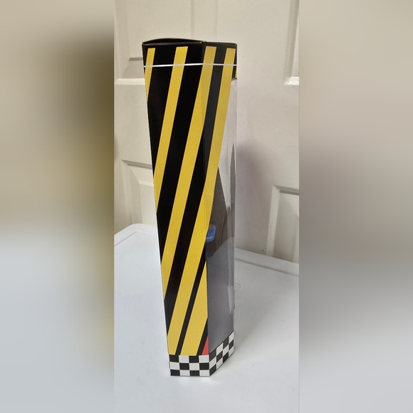 Barbie Collector's Edition 50th Anniversary NASCAR-NIB - Picture 13 of 15